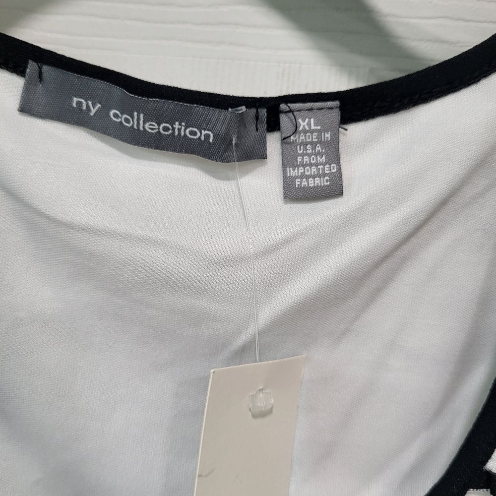 2/$30 NEW Ruffle Top XL - Picture 4 of 4